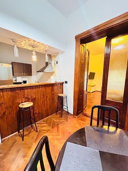 Appartement Hidden Gem In The Old Town à Timişoara Extérieur photo