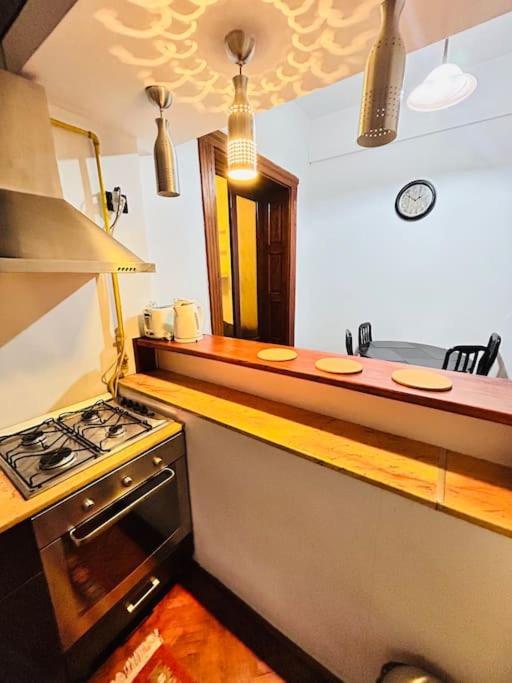 Appartement Hidden Gem In The Old Town à Timişoara Extérieur photo